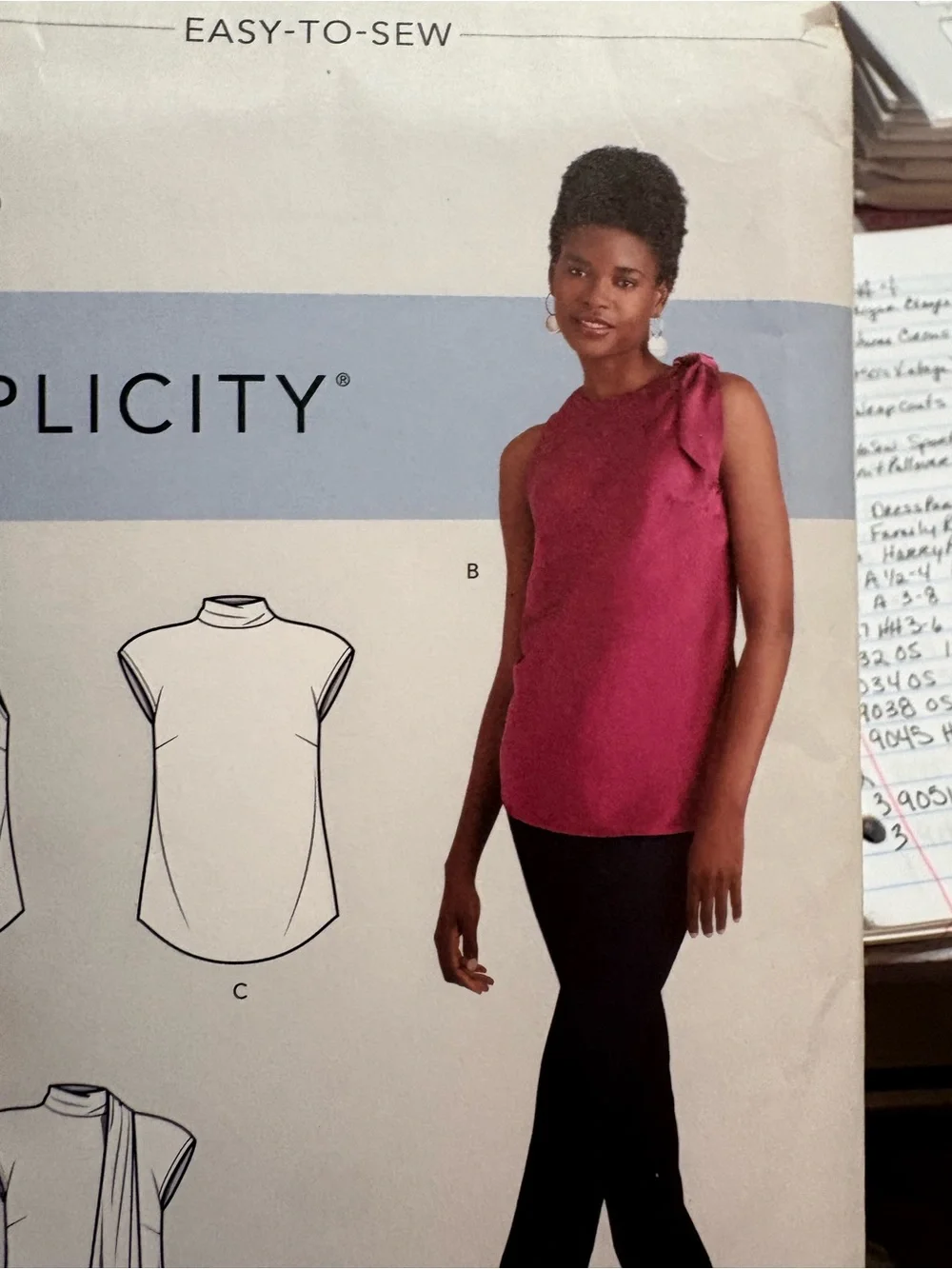 BN UNCUT SIMPLICITY 9045 H5 Sewing patterns
